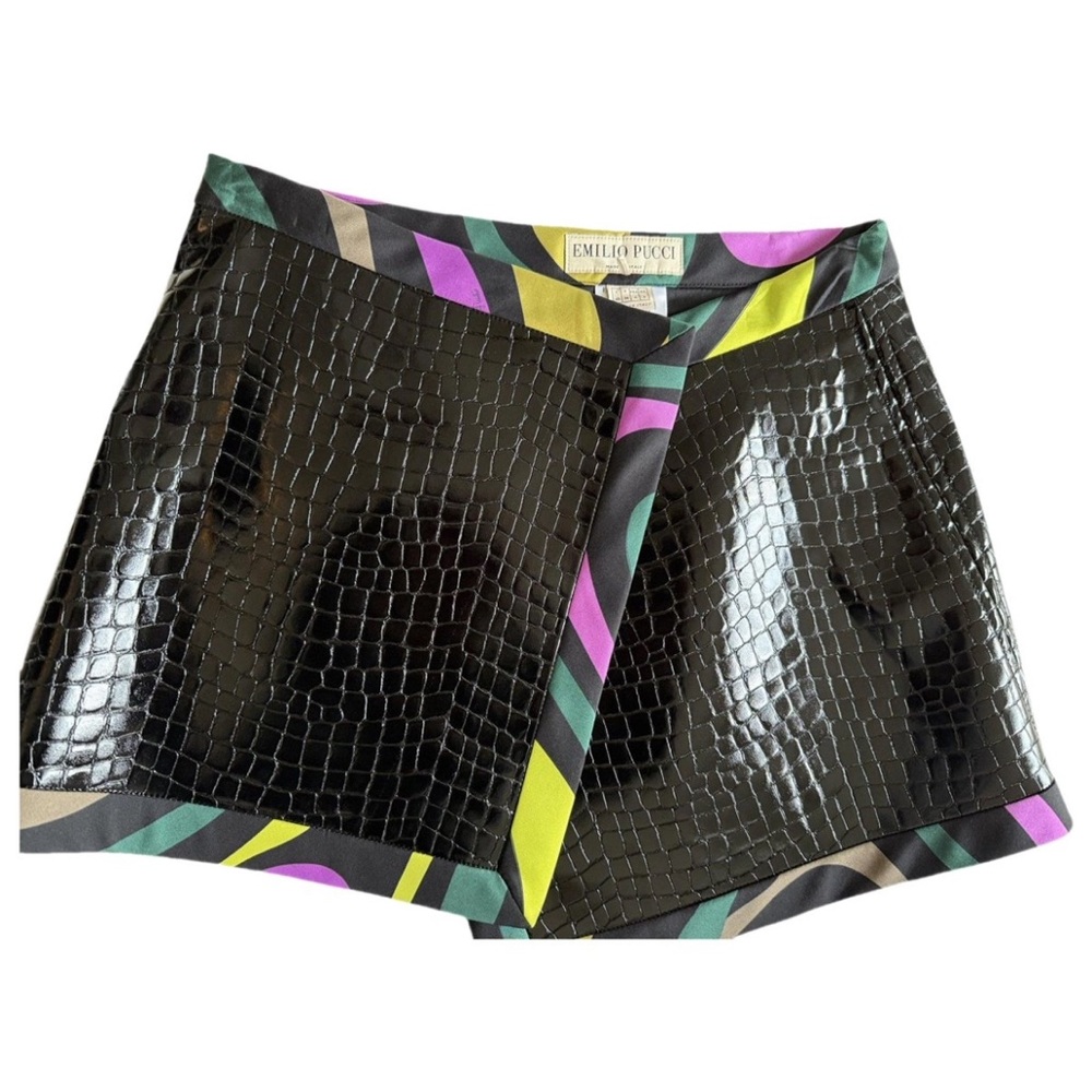 Emilio Pucci Black and Multicolor Women's Shorts